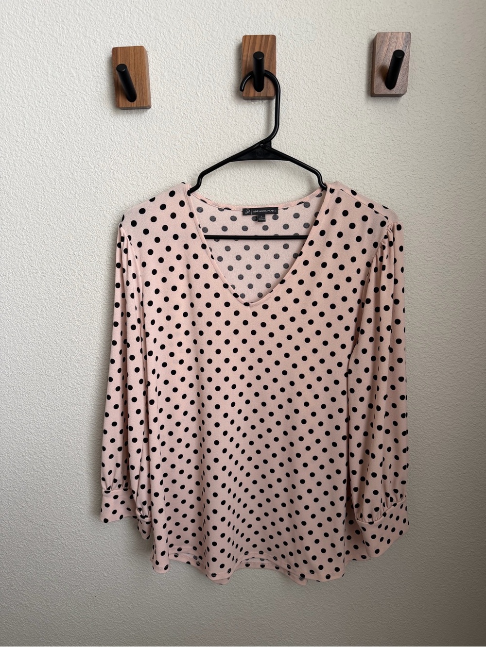 Adrianna Papell Pink Long-Sleeve V-Neck Polka Dot Blouse